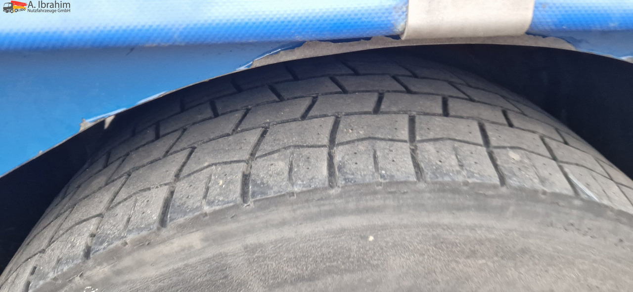 Scania R410 Retarder, Klima, Standklima Top Zustand!! - Camion à rideaux coulissants: photos 5 Scania R410 Retarder, Klima, Standklima Top Zustand!! - Camion à rideaux coulissants: photos 5