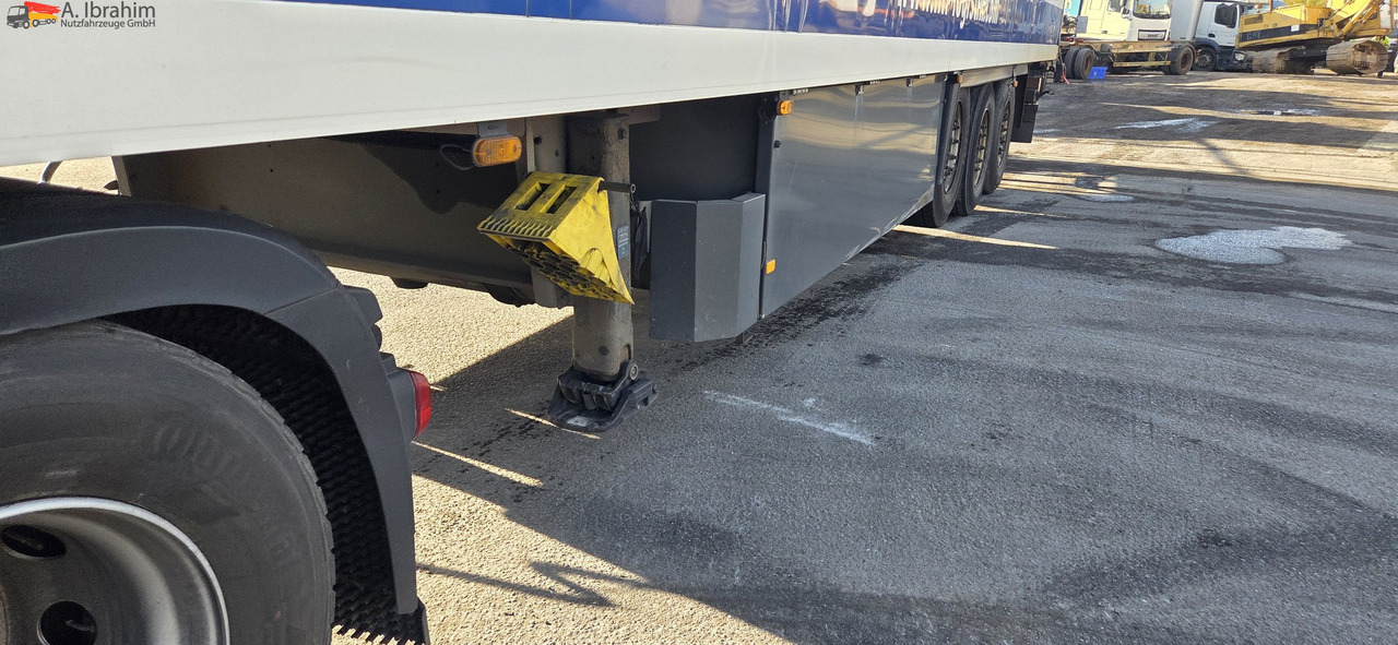 Schmitz SKO24 TK SL 200 | -30°C | Lift-Achse | Scheibenbremse - Semi-remorque frigorifique: photos 3 Schmitz SKO24 TK SL 200 | -30°C | Lift-Achse | Scheibenbremse - Semi-remorque frigorifique: photos 3