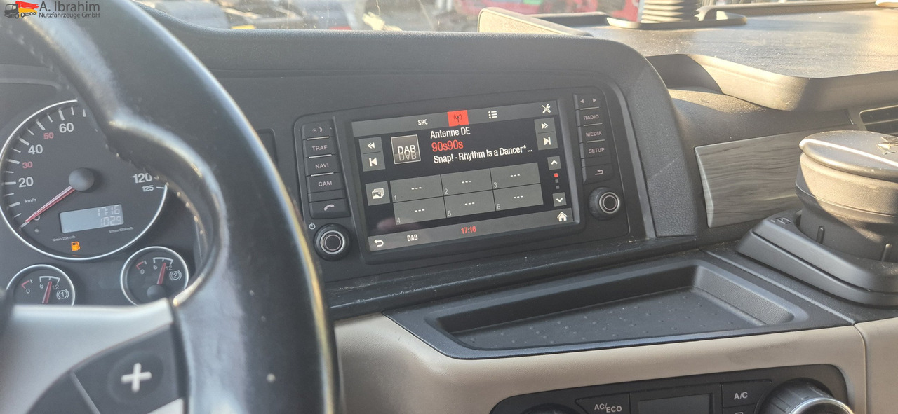 MAN TGX 18.500 Retarder | Standklima | XXL | 2x Tank | LED | deutsches Fahrzeug - Tracteur routier: photos 2 MAN TGX 18.500 Retarder | Standklima | XXL | 2x Tank | LED | deutsches Fahrzeug - Tracteur routier: photos 2