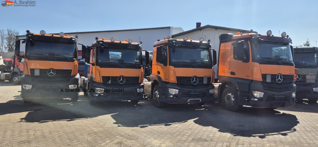 Mercedes-Benz 1840 3x 1840, 2x 1846 - Tracteur routier: photos 1 Mercedes-Benz 1840 3x 1840, 2x 1846 - Tracteur routier: photos 1