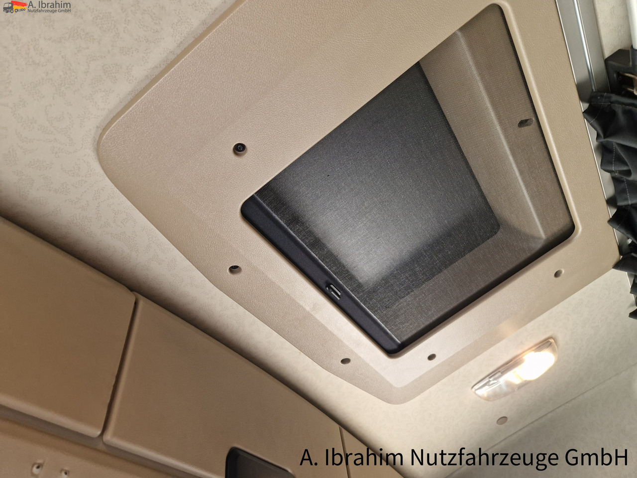 Mercedes-Benz 1843 Klima, Retarder Kipphydraulik - Tracteur routier: photos 4 Mercedes-Benz 1843 Klima, Retarder Kipphydraulik - Tracteur routier: photos 4