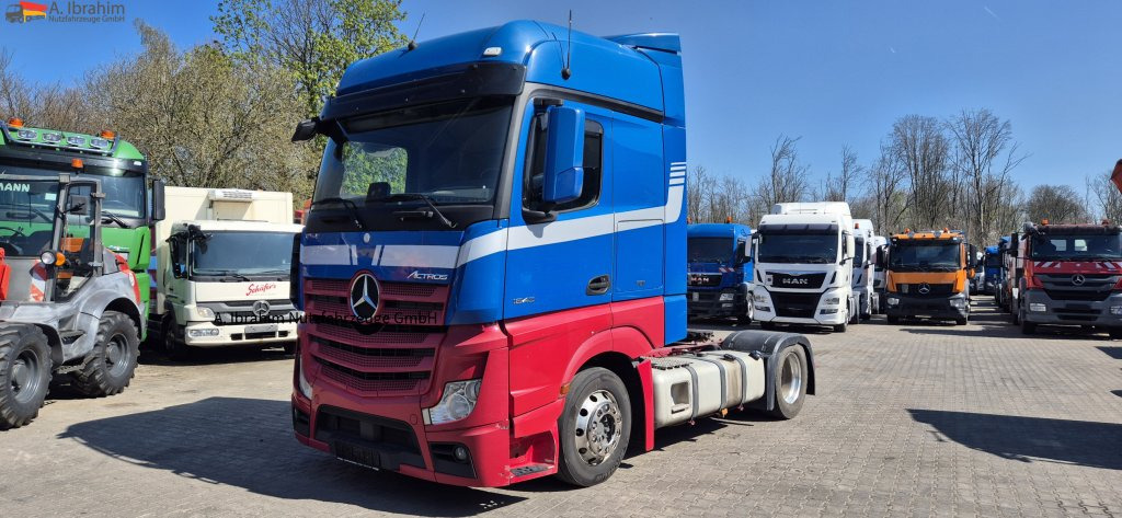 Mercedes-Benz 1843 Klima, Retarder, Topzustand, einsatzbereit - Tracteur routier: photos 1 Mercedes-Benz 1843 Klima, Retarder, Topzustand, einsatzbereit - Tracteur routier: photos 1