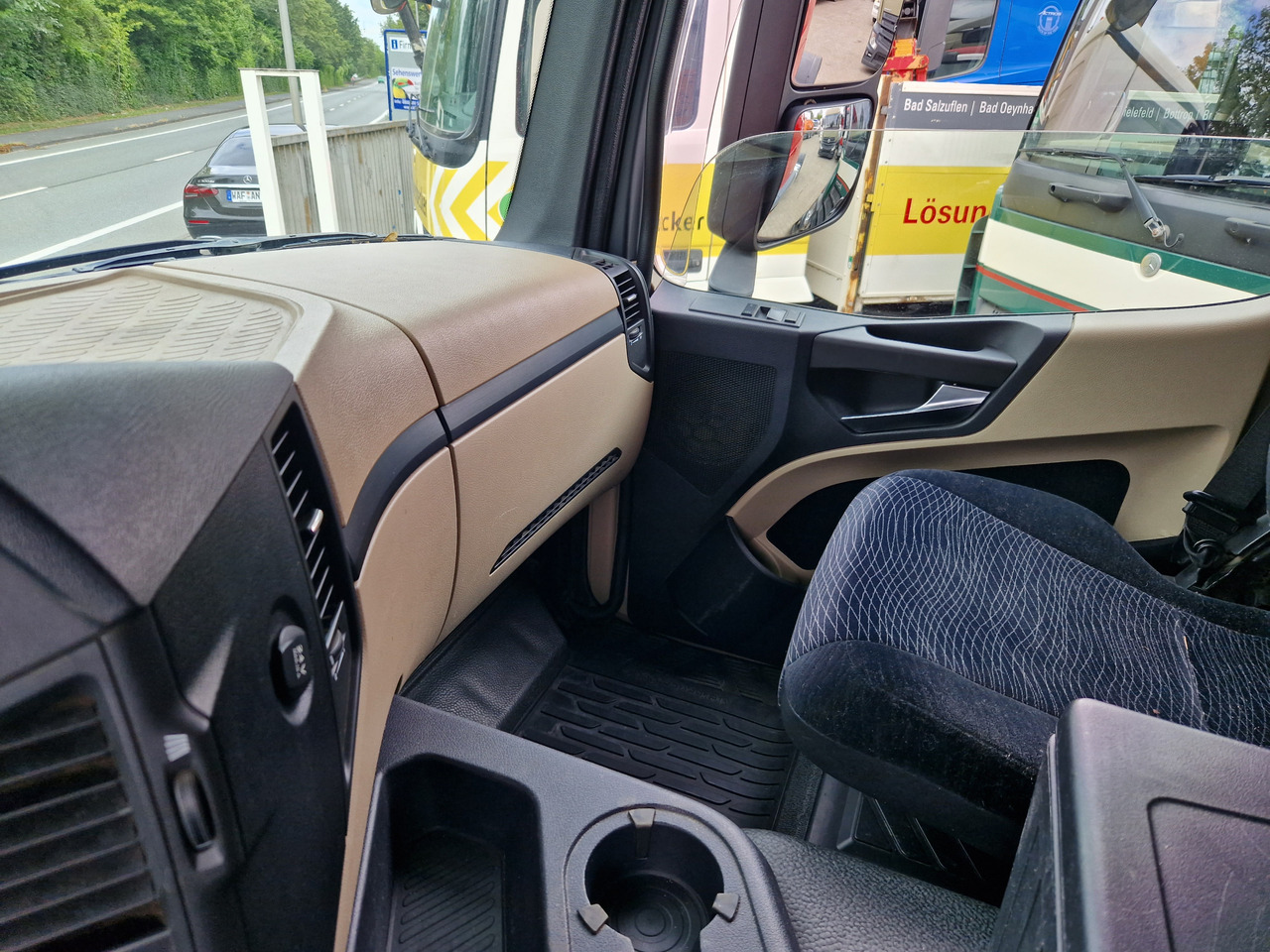 Mercedes-Benz 1843 Klima, Retarder, Topzustand, einsatzbereit Kipphydraulik - Tracteur routier: photos 3 Mercedes-Benz 1843 Klima, Retarder, Topzustand, einsatzbereit Kipphydraulik - Tracteur routier: photos 3