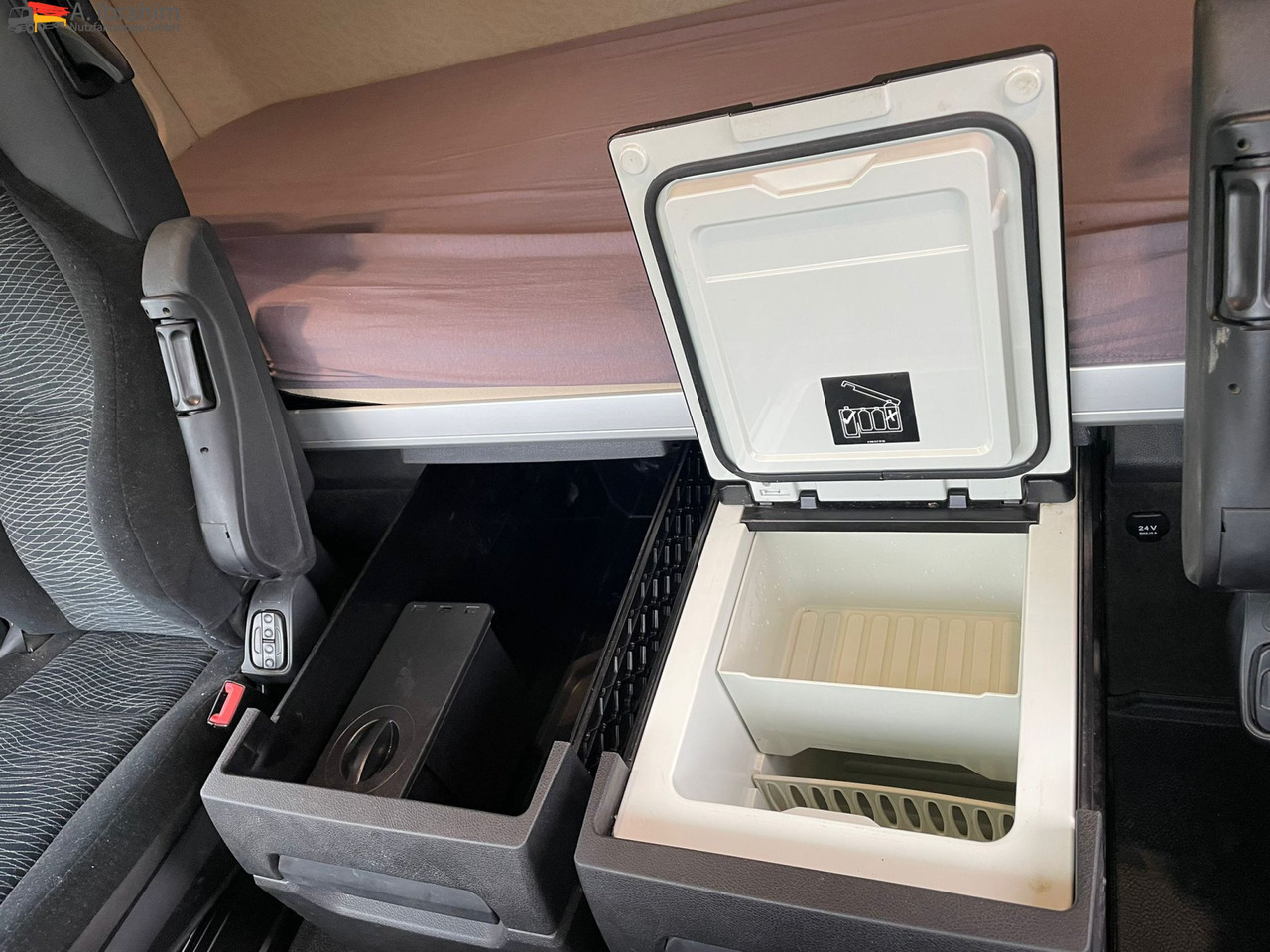 Mercedes-Benz ACTROS 2548 6x2 | Liftachse | 68t Zuggew.| Schwerlast-SZM - Tracteur routier: photos 3 Mercedes-Benz ACTROS 2548 6x2 | Liftachse | 68t Zuggew.| Schwerlast-SZM - Tracteur routier: photos 3