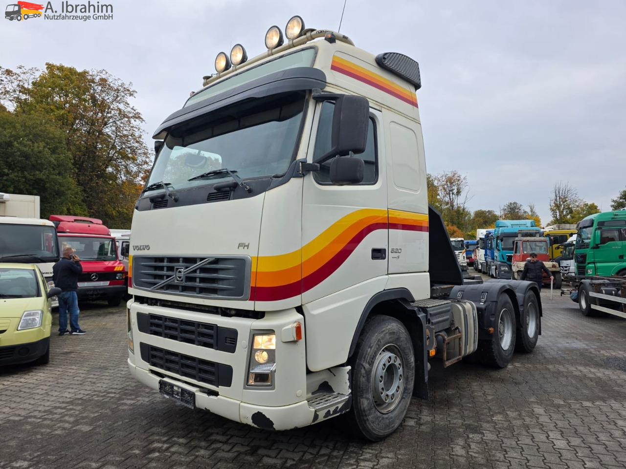 Volvo FH 520 | 6x4 | V8 | Kipphydraulik | Blatt Blatt | Schaltgetriebe | Klima | Trommelbremse | 3 Pedals - Tracteur routier: photos 1 Volvo FH 520 | 6x4 | V8 | Kipphydraulik | Blatt Blatt | Schaltgetriebe | Klima | Trommelbremse | 3 Pedals - Tracteur routier: photos 1