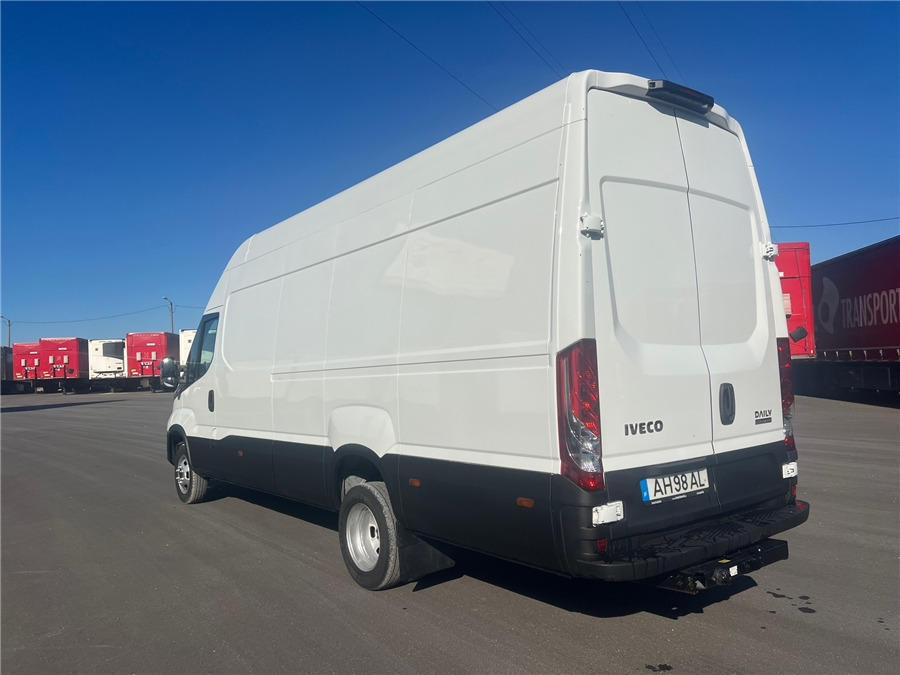 Iveco 35C16 - Fourgon utilitaire: photos 4 Iveco 35C16 - Fourgon utilitaire: photos 4
