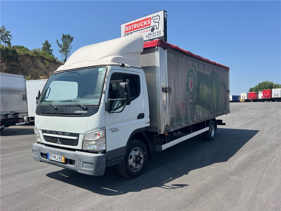 Mitsubishi 7C18 - Camion à rideaux coulissants: photos 1 Mitsubishi 7C18 - Camion à rideaux coulissants: photos 1