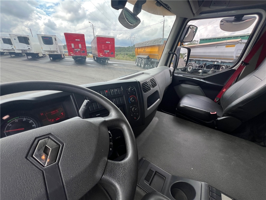 Camion fourgon Renault D 19: photos 15