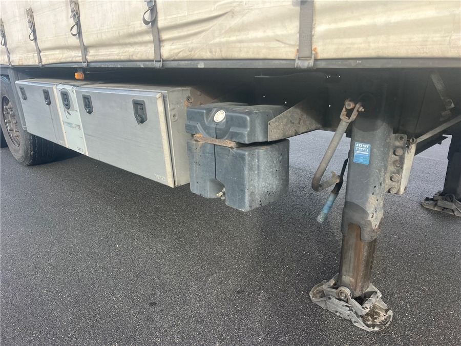 Semi-remorque rideaux coulissants SCHMITZ S01: photos 12