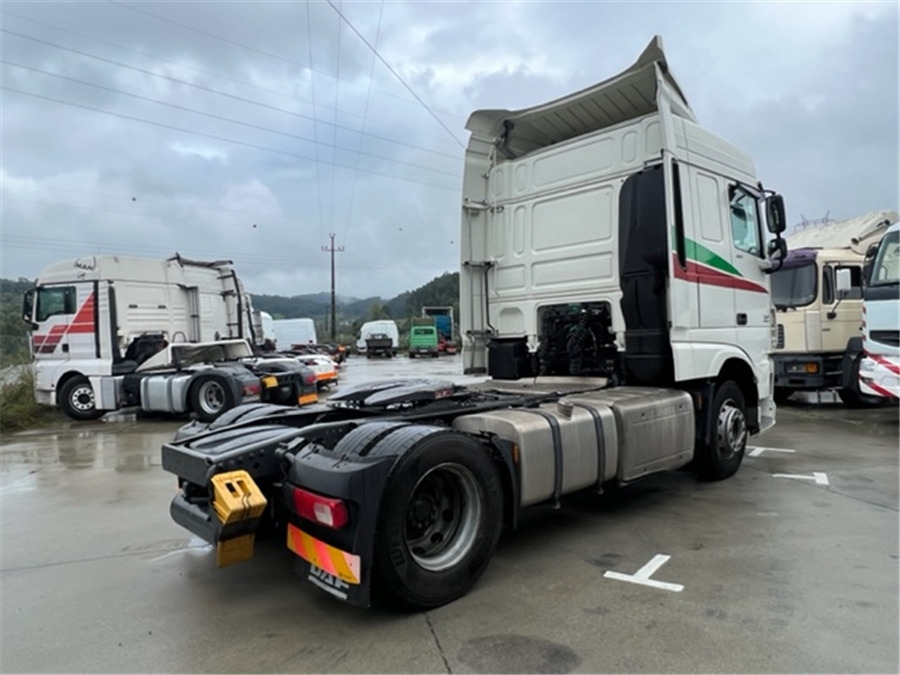 DAF XF 460 - Tracteur routier: photos 4 DAF XF 460 - Tracteur routier: photos 4