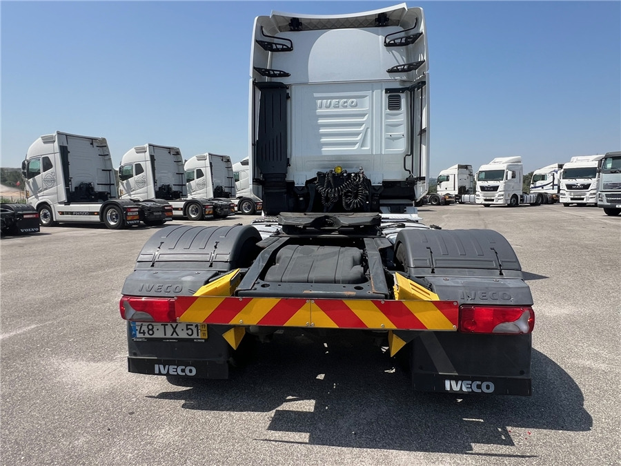 Iveco AS440S46T/P - Tracteur routier: photos 5 Iveco AS440S46T/P - Tracteur routier: photos 5