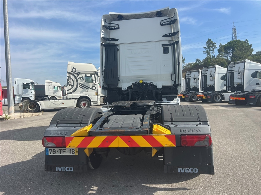 Iveco AS440S46T/P - Tracteur routier: photos 5 Iveco AS440S46T/P - Tracteur routier: photos 5