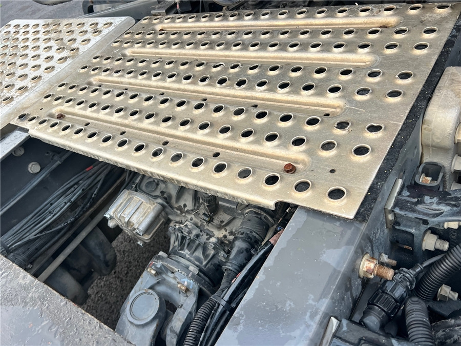 Tracteur routier Renault PREMIUM: photos 9