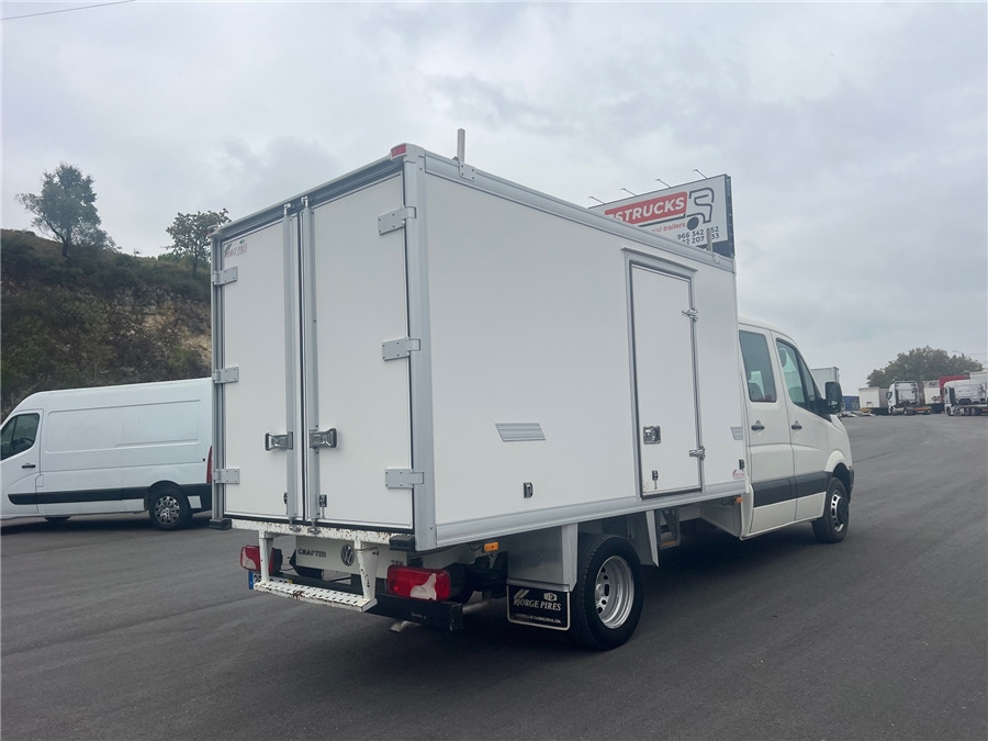 VOLKSWAGEN CRAFTER - Fourgon grand volume, Utilitaire double cabine: photos 4 VOLKSWAGEN CRAFTER - Fourgon grand volume, Utilitaire double cabine: photos 4