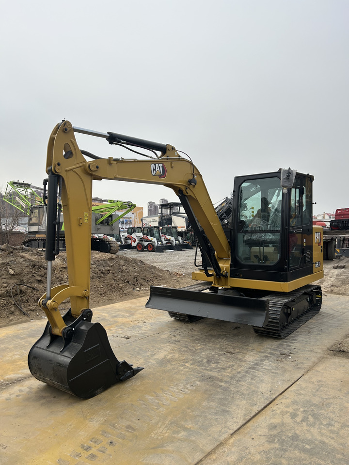 CATERPILLAR 305.5GC - Pelle sur chenille: photos 3 CATERPILLAR 305.5GC - Pelle sur chenille: photos 3