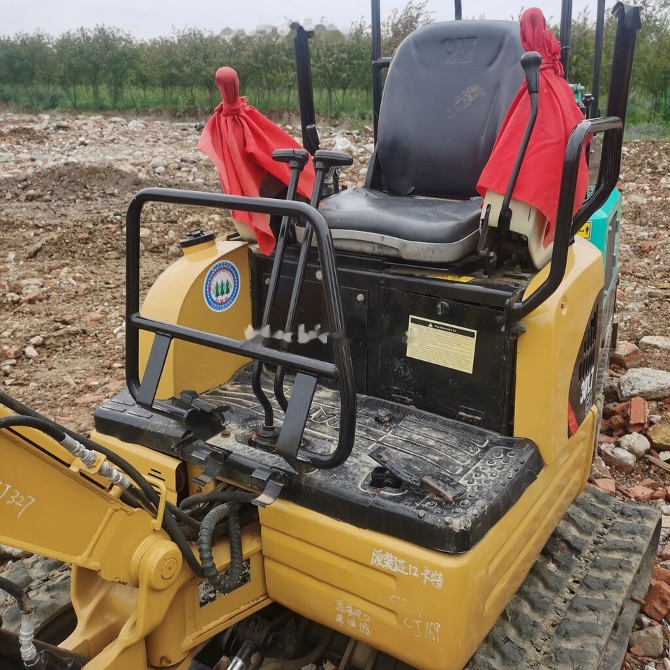 Caterpillar 301.7 - Mini pelle: photos 4 Caterpillar 301.7 - Mini pelle: photos 4