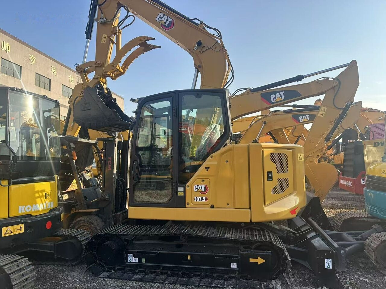 Caterpillar 307.5 - Pelle sur chenille: photos 3 Caterpillar 307.5 - Pelle sur chenille: photos 3