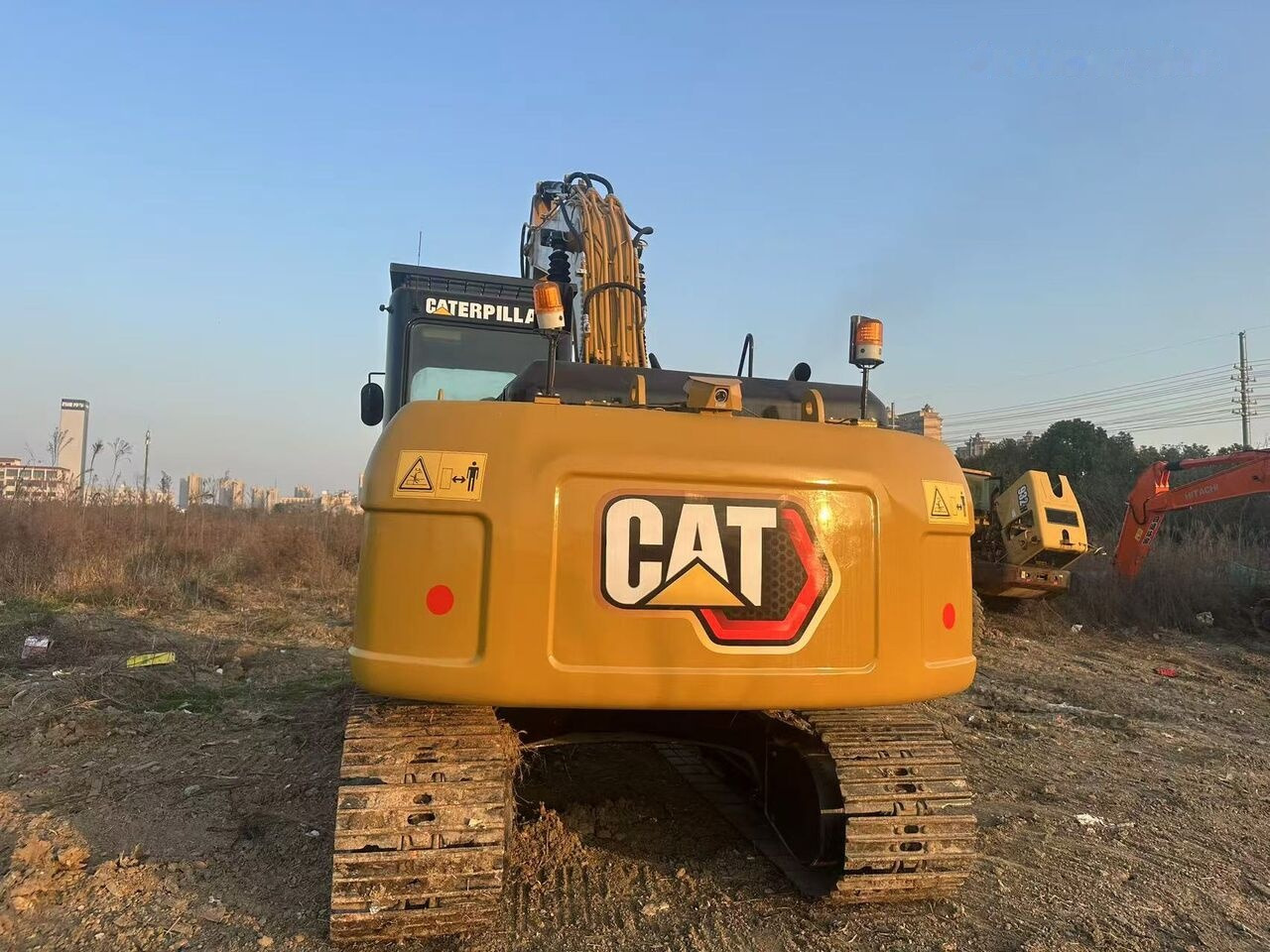 Caterpillar 315D2GC - Pelle sur chenille: photos 2 Caterpillar 315D2GC - Pelle sur chenille: photos 2