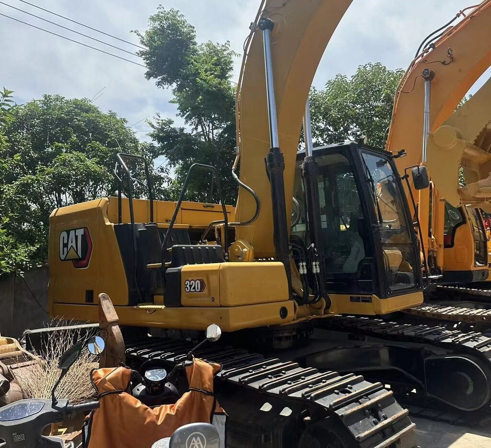 Caterpillar 320GC - Pelle sur chenille: photos 2 Caterpillar 320GC - Pelle sur chenille: photos 2