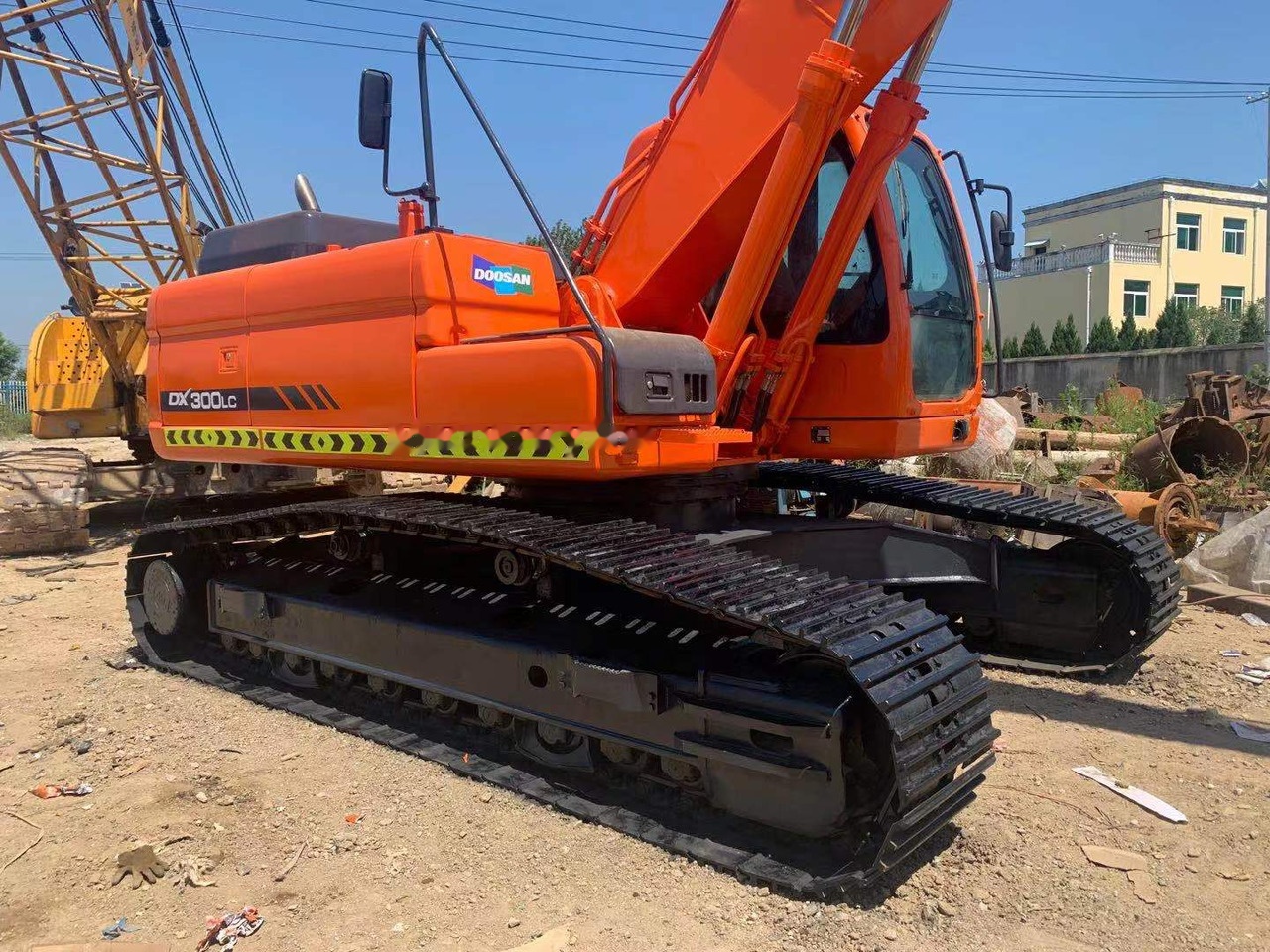 Doosan DX300 - Pelle sur chenille: photos 5 Doosan DX300 - Pelle sur chenille: photos 5