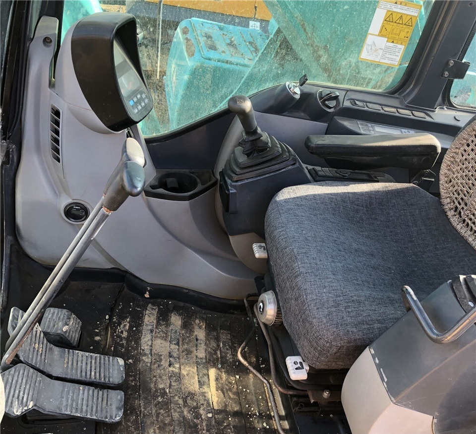 Kobelco SK350D-8 - Pelle sur chenille: photos 3 Kobelco SK350D-8 - Pelle sur chenille: photos 3