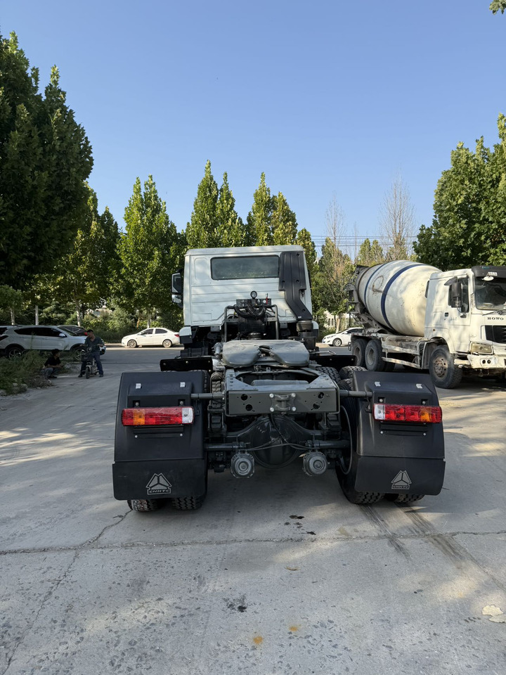 HOWO 6x4 - Tracteur routier: photos 5 HOWO 6x4 - Tracteur routier: photos 5