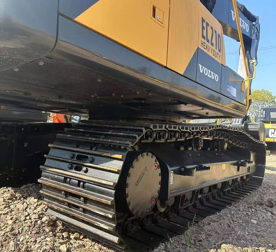 Volvo EC210 - Pelle sur chenille: photos 1 Volvo EC210 - Pelle sur chenille: photos 1