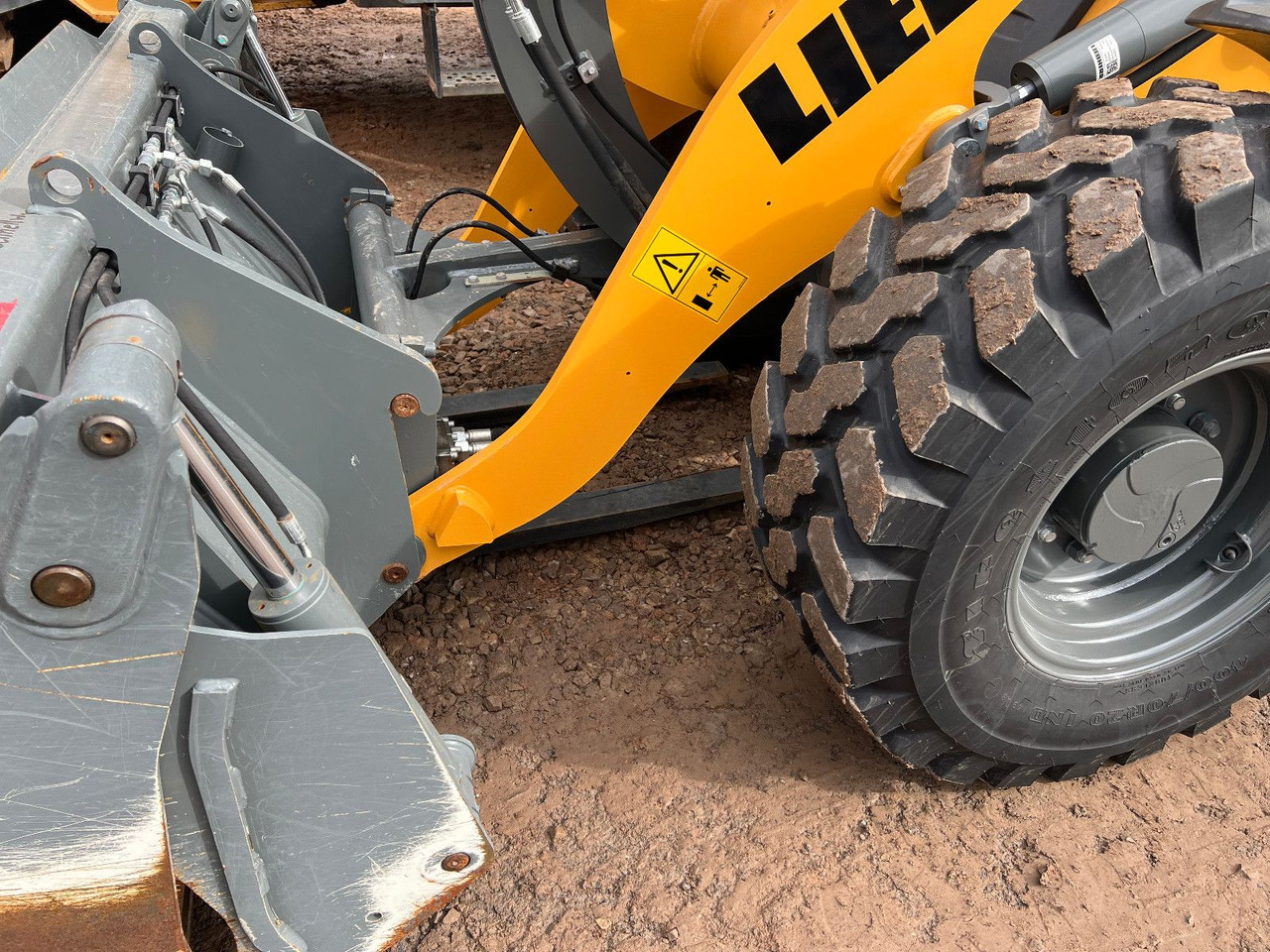 Liebherr L 507 Stereo V Likufix 2x verfügbar - Chargeuse sur pneus: photos 3 Liebherr L 507 Stereo V Likufix 2x verfügbar - Chargeuse sur pneus: photos 3