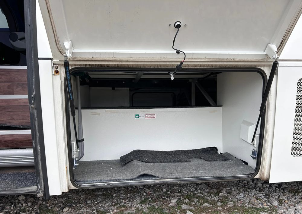 Isuzu Grand Toro - Bus interurbain: photos 5 Isuzu Grand Toro - Bus interurbain: photos 5