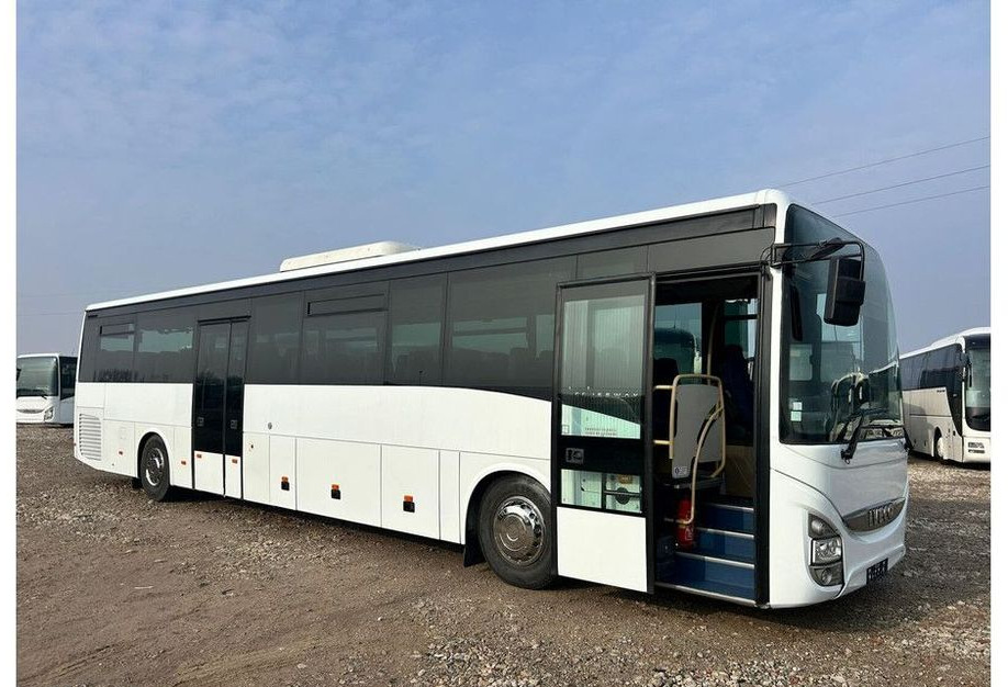 Iveco Crossway - Bus interurbain: photos 3 Iveco Crossway - Bus interurbain: photos 3
