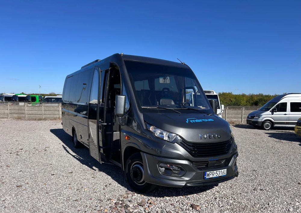 Iveco Daily - Minibus, Transport de personnes: photos 1 Iveco Daily - Minibus, Transport de personnes: photos 1