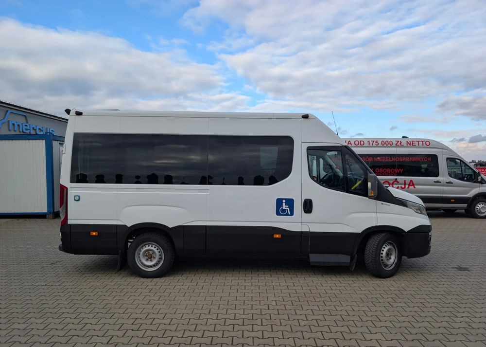 Iveco Daily - Minibus, Transport de personnes: photos 2 Iveco Daily - Minibus, Transport de personnes: photos 2