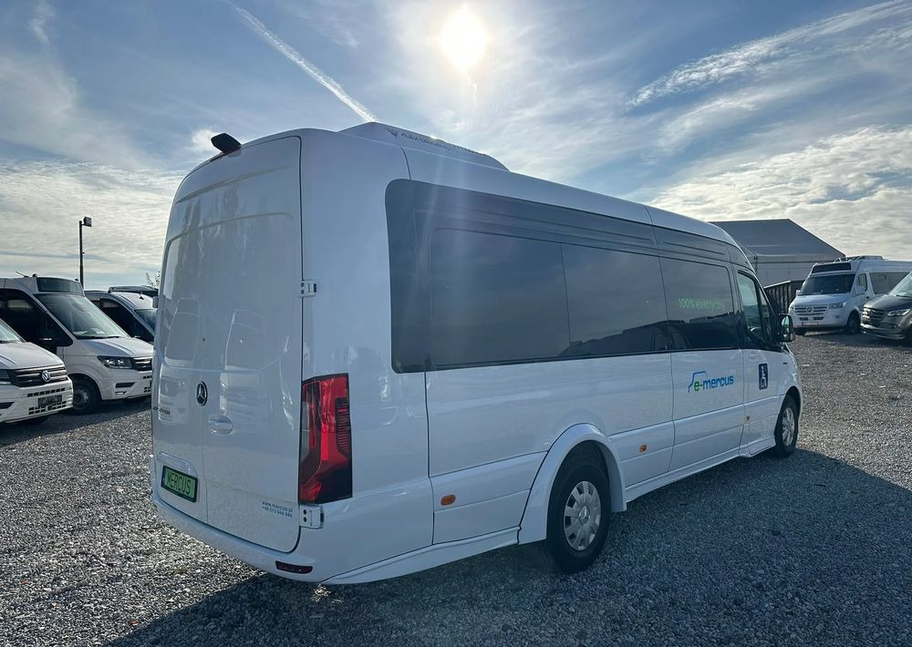 Mercedes-Benz eSprinter - Minibus, Bus électrique: photos 2 Mercedes-Benz eSprinter - Minibus, Bus électrique: photos 2