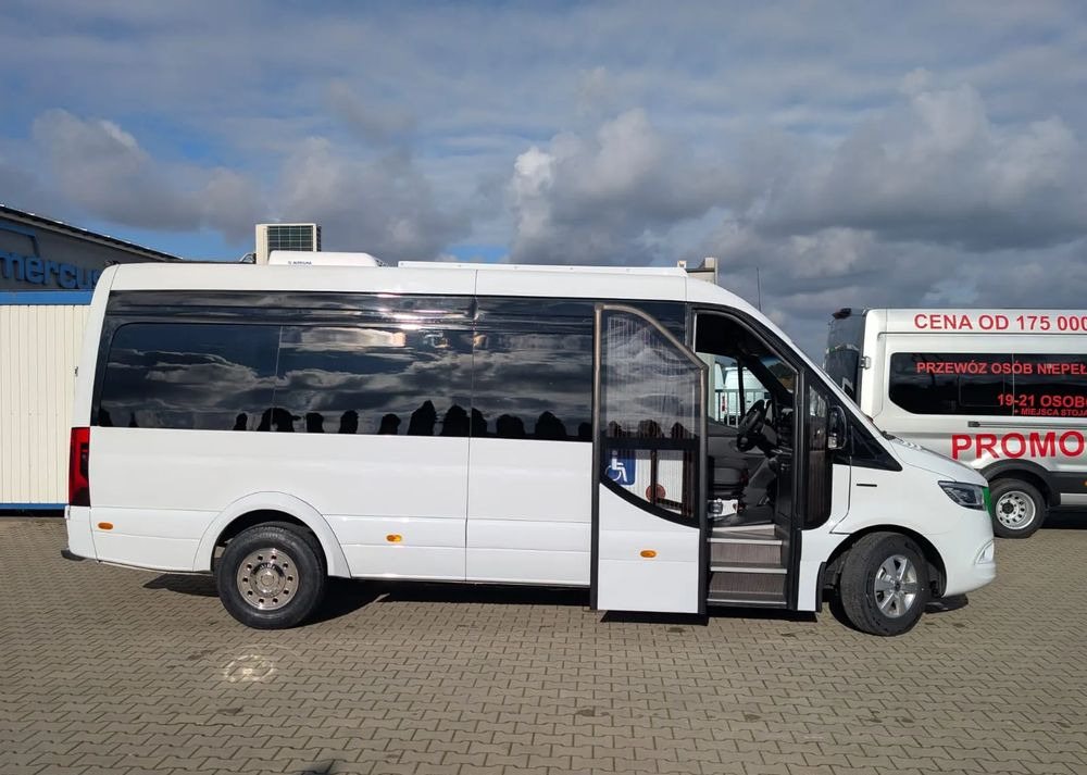 Mercedes-Benz eSprinter - Minibus, Bus électrique: photos 3 Mercedes-Benz eSprinter - Minibus, Bus électrique: photos 3