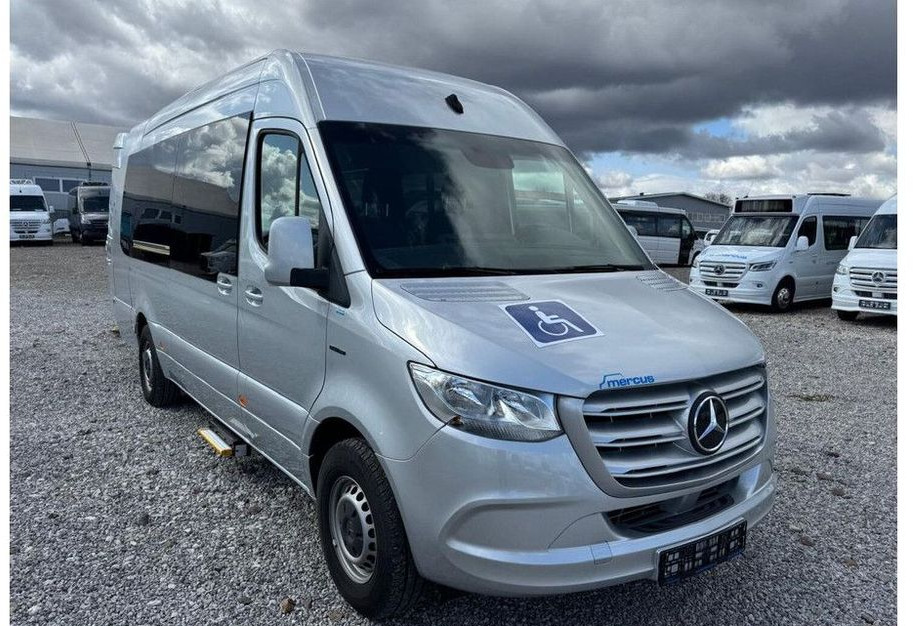 Mercedes-Benz eSprinter - Minibus, Bus électrique: photos 1 Mercedes-Benz eSprinter - Minibus, Bus électrique: photos 1