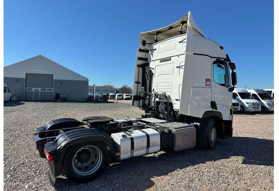 Renault T440 - Tracteur routier: photos 4 Renault T440 - Tracteur routier: photos 4