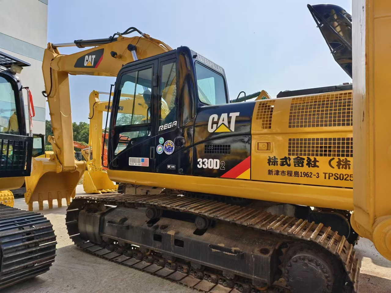 CAT 330D2 - Pelle sur chenille: photos 1 CAT 330D2 - Pelle sur chenille: photos 1