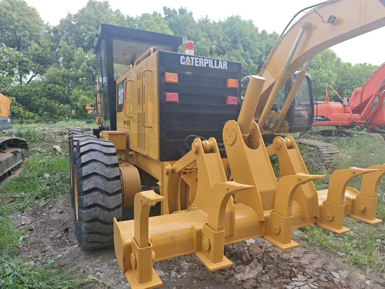 CATERPILLAR 140k - Niveleuse: photos 3 CATERPILLAR 140k - Niveleuse: photos 3