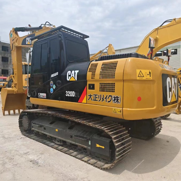 CATERPILLAR 320DL - Pelle sur chenille: photos 1 CATERPILLAR 320DL - Pelle sur chenille: photos 1