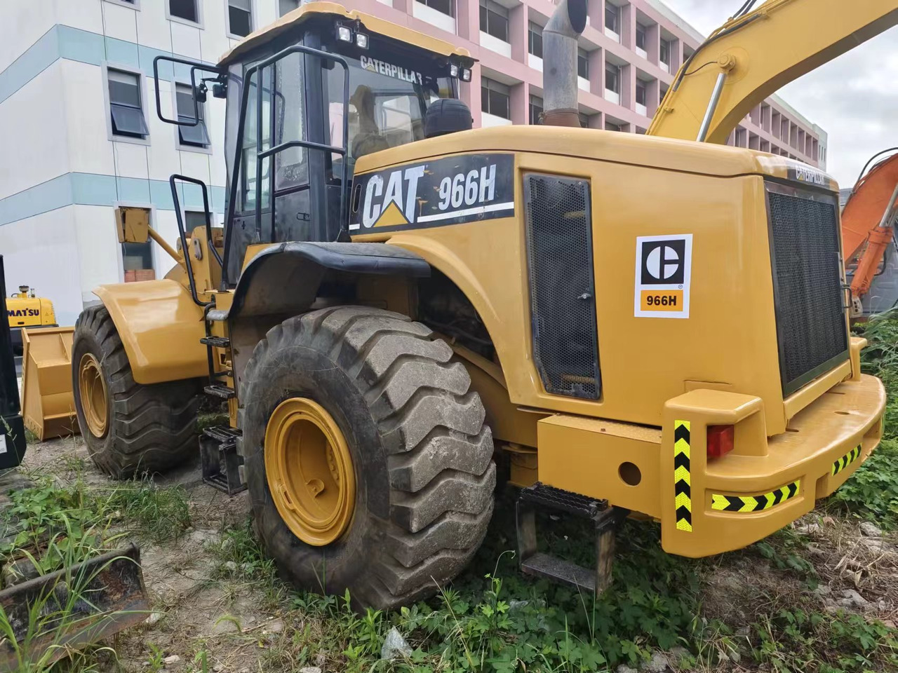 CATERPILLAR 966H en crédit-bail CATERPILLAR 966H: photos 7