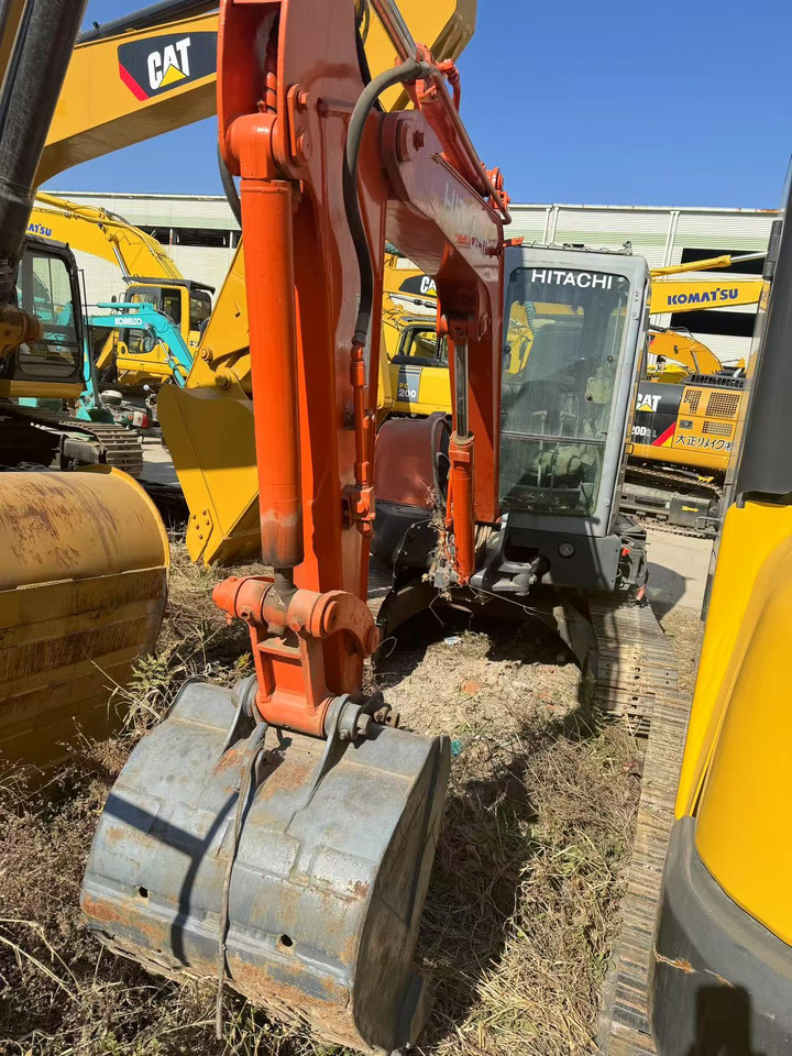 HITACHI ZX40U - Mini pelle: photos 3 HITACHI ZX40U - Mini pelle: photos 3