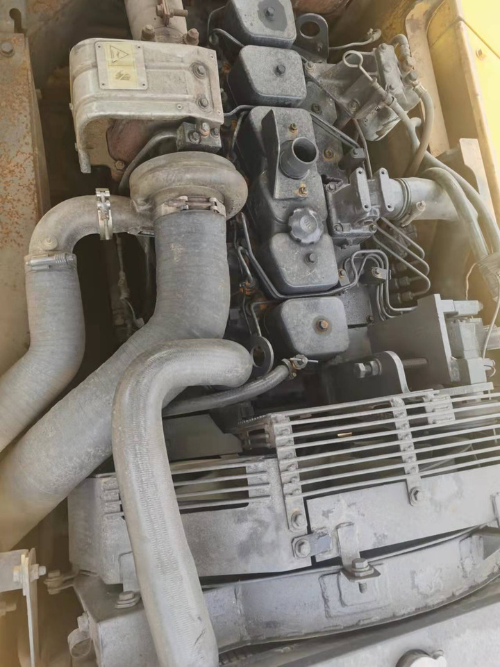 KOMATSU PC200-7 - Pelle sur chenille: photos 5 KOMATSU PC200-7 - Pelle sur chenille: photos 5