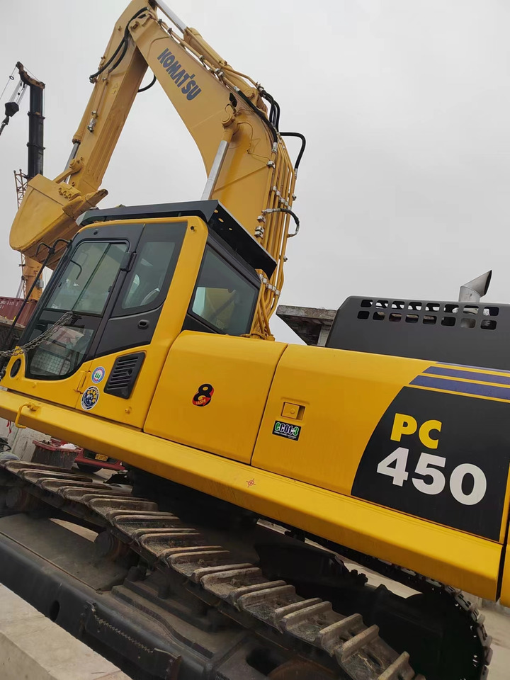 KOMATSU PC450-8 - Pelle sur chenille: photos 5 KOMATSU PC450-8 - Pelle sur chenille: photos 5