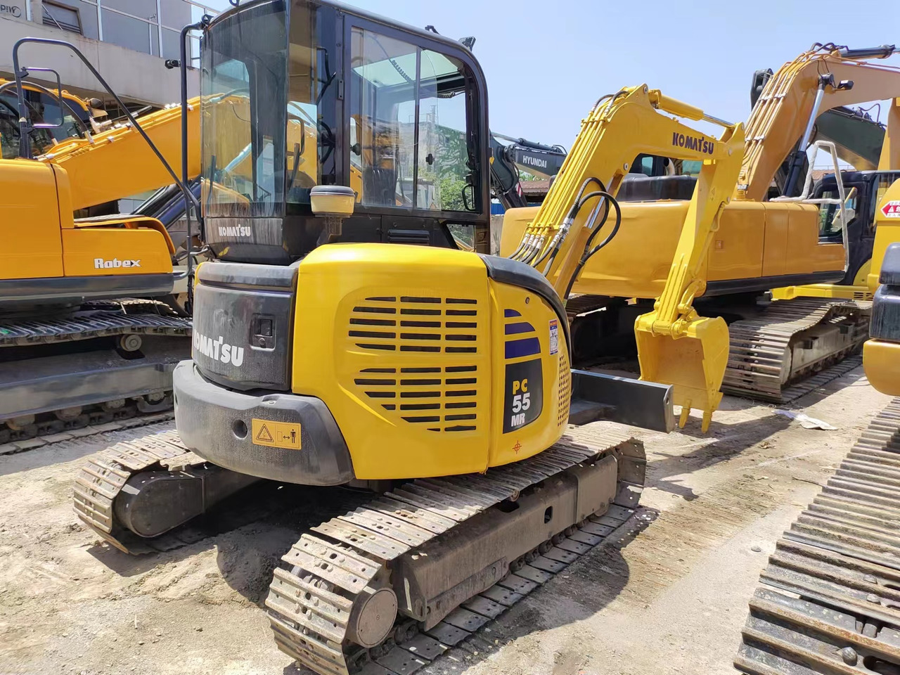 KOMATSU PC55MR - Mini pelle: photos 1 KOMATSU PC55MR - Mini pelle: photos 1