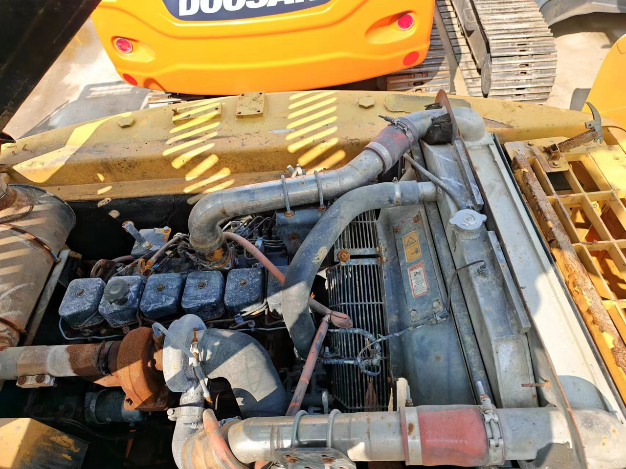 LIUGONG 920D - Pelle sur chenille: photos 5 LIUGONG 920D - Pelle sur chenille: photos 5