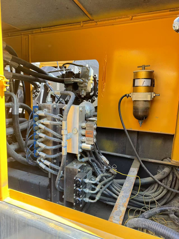 Grue sur chenilles SANY scc550c: photos 7
