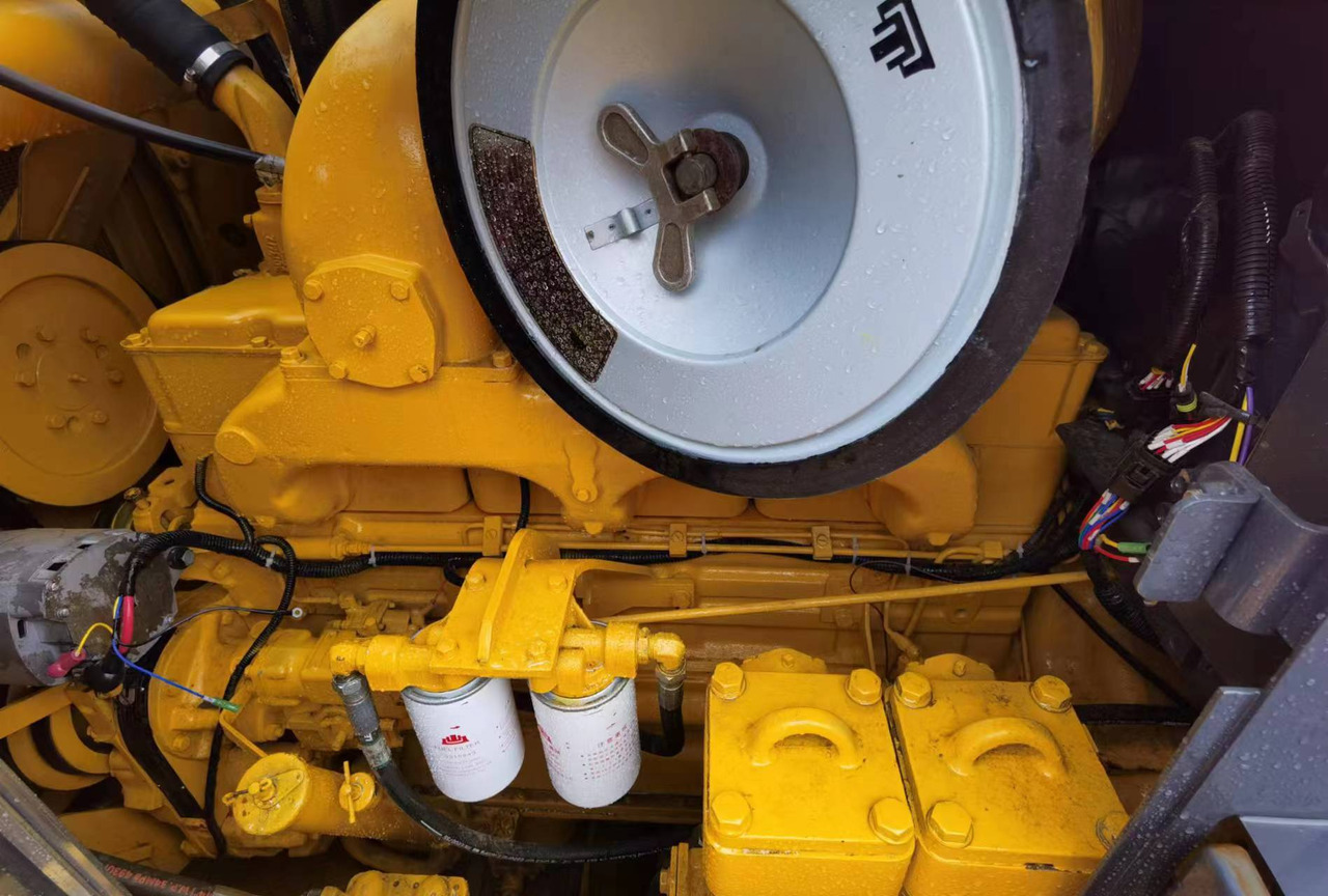 SHANTUI SD22 - Bulldozer: photos 3 SHANTUI SD22 - Bulldozer: photos 3