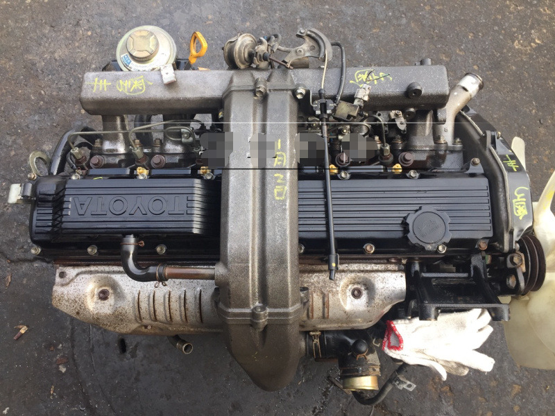 TOYOTA 1HZ DIESEL - Moteur pour Bus interurbain: photos 1 TOYOTA 1HZ DIESEL - Moteur pour Bus interurbain: photos 1