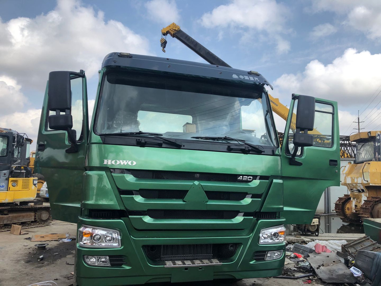 HOWO 420 - Tracteur routier: photos 2 HOWO 420 - Tracteur routier: photos 2
