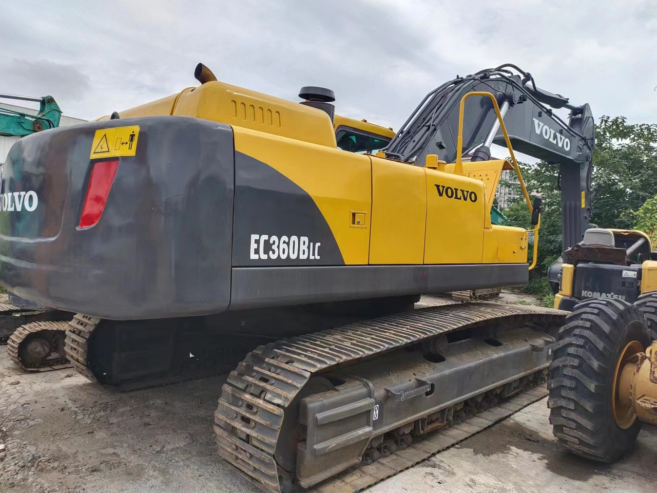 VOLVO EC360 - Pelle sur chenille: photos 1 VOLVO EC360 - Pelle sur chenille: photos 1